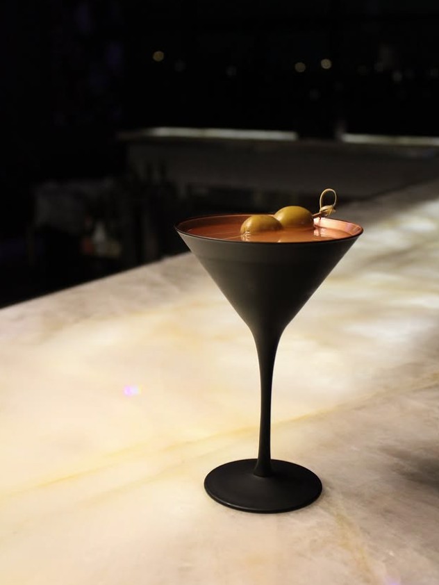 Lux Lounge interior